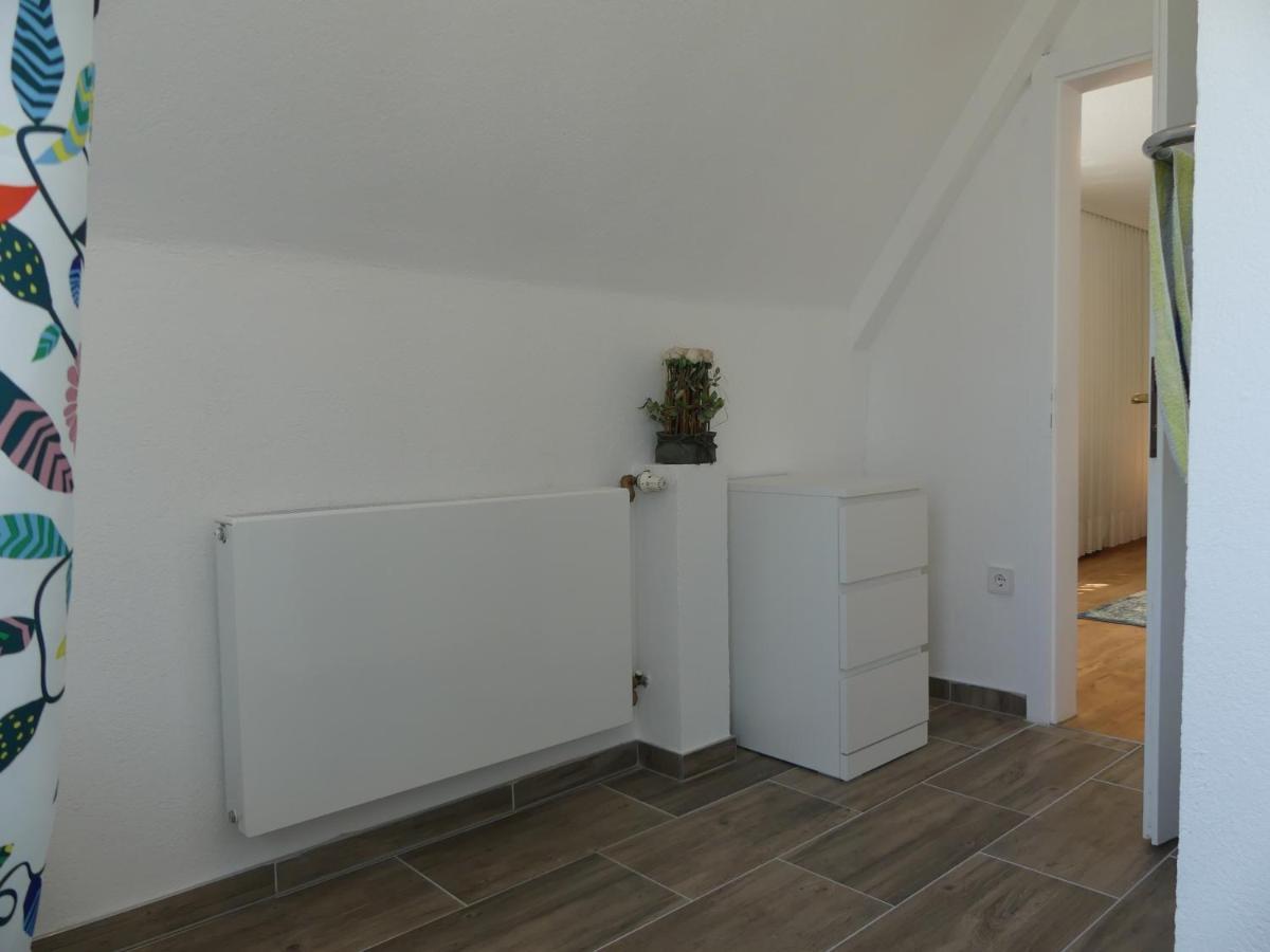 Townflat Kassel City / Privat Wie Im Eigenen Haus / Kostenlos Parken Buitenkant foto
